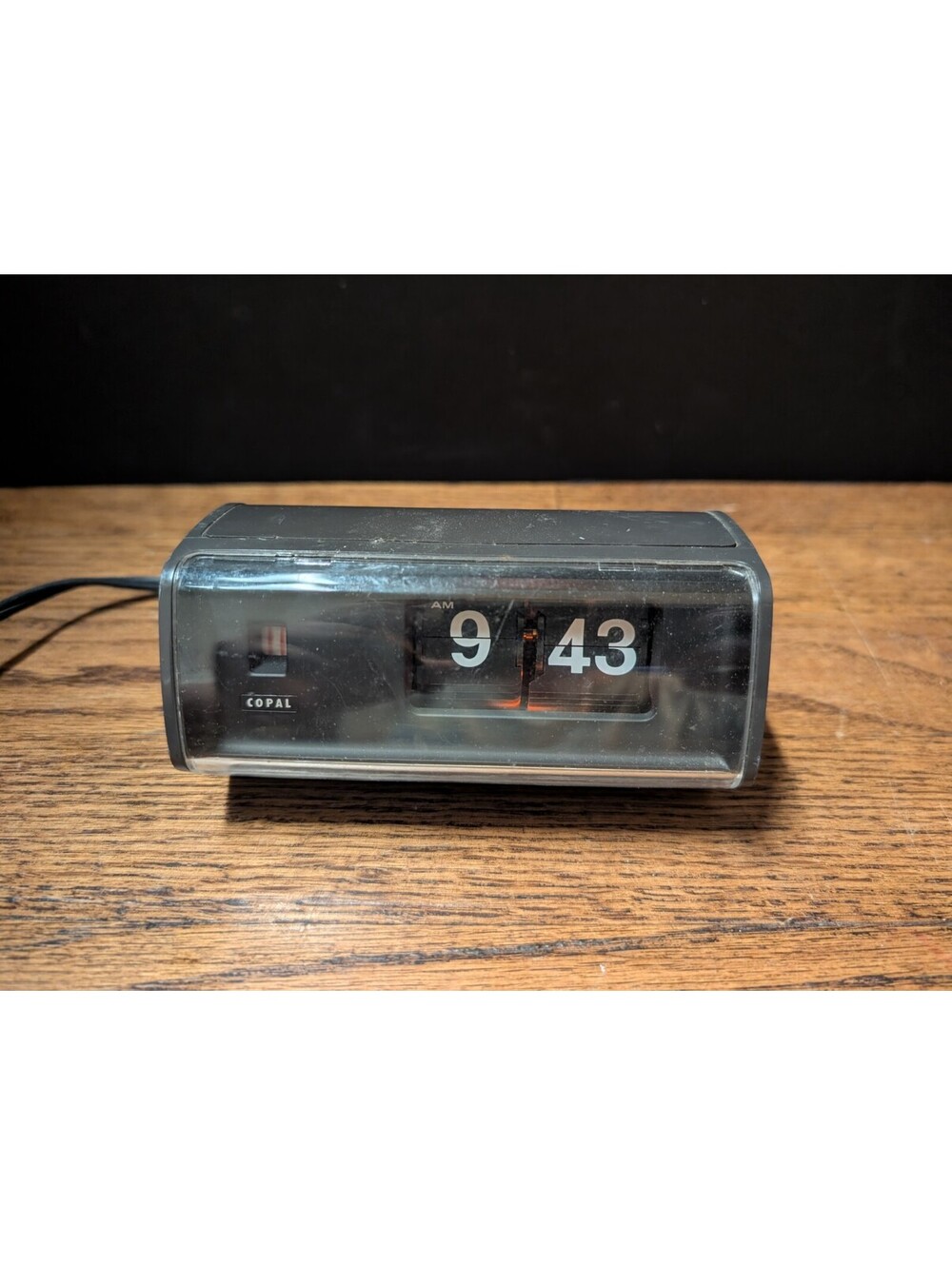 Vintage Brown Copal Japan Model 222 Flip Clock - Missing Knob